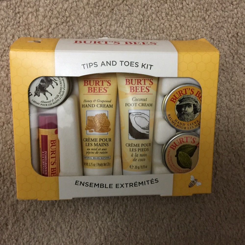 Burt's Bees Tips and Toes Kit Gift Set